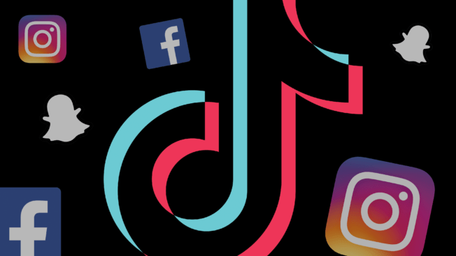 Facebook и Instagram постепенно уступают позиции «Тик-Току». Как с этим жить?