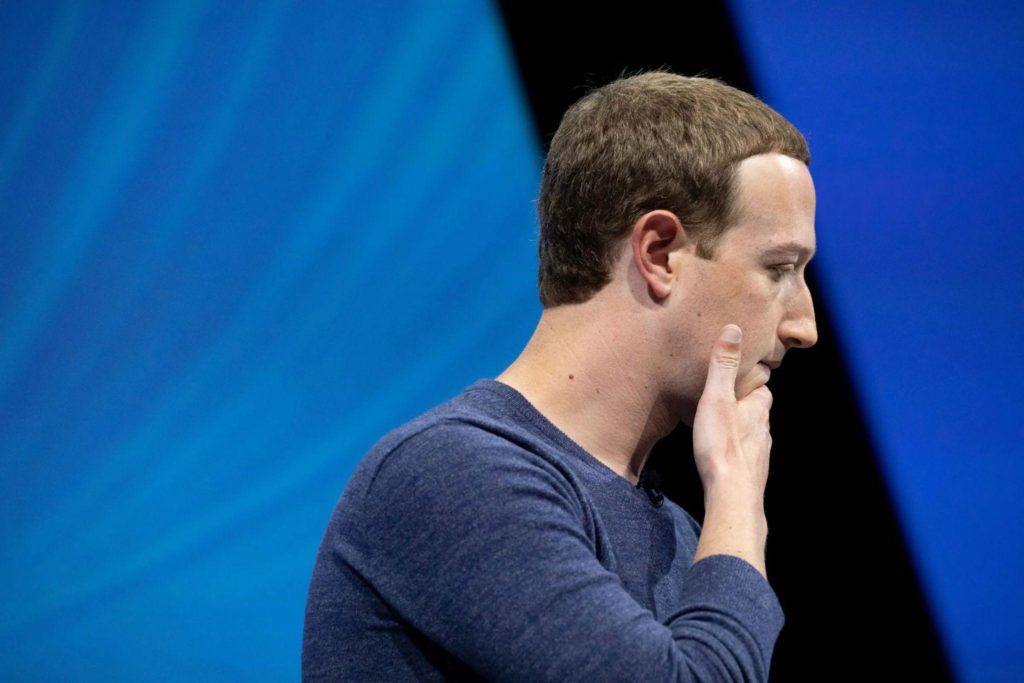 первобил Facebook